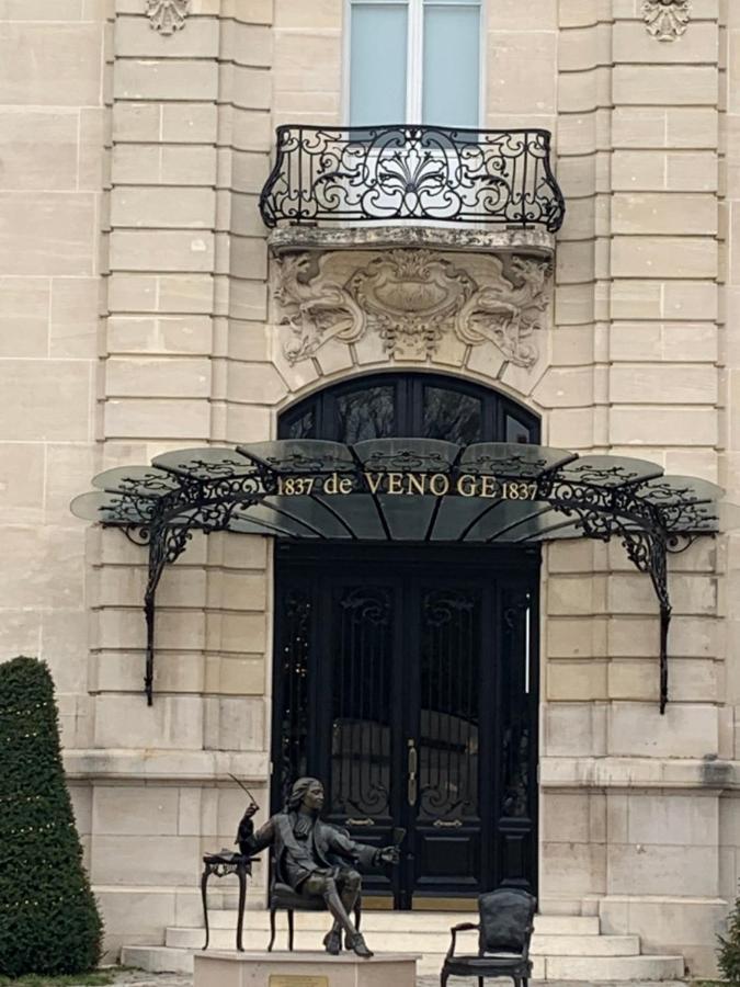 L Oote Appart Épernay Exteriör bild
