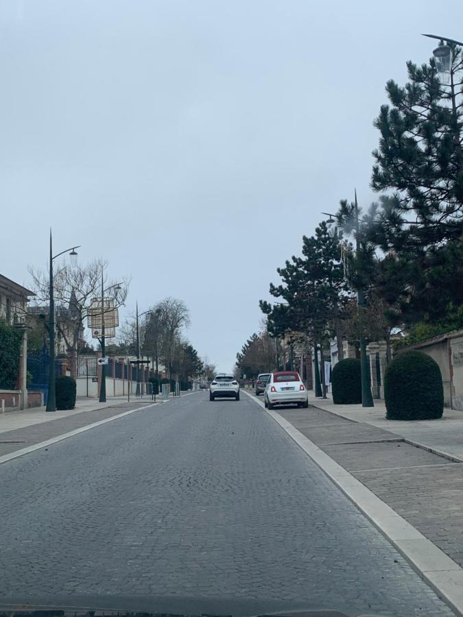 L Oote Appart Épernay Exteriör bild