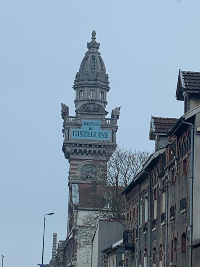 L Oote Appart Épernay Exteriör bild